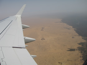 Pyramids_planes